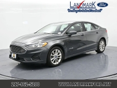 Used 2019  Ford Fusion Hybrid 4d Sedan FWD SE at Landmark Auto Credit Center near springfield&comma; IL