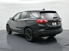 Used 2020  Chevrolet Equinox 4d SUV FWD LS w&sol;1LS at Landmark Auto Credit Center near springfield&comma; IL