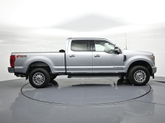 Used 2021  Ford Super Duty F-250 SRW 4WD Crew Cab Box at Landmark Auto Credit Center near springfield&comma; IL