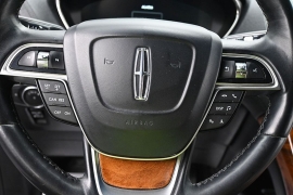 Used 2019  Lincoln Nautilus Reserve AWD at Landmark Auto Credit Center near springfield&comma; IL