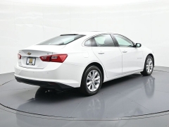 Used 2024  Chevrolet Malibu 4dr Sdn 1LT at Landmark Auto Credit Center near springfield&comma; IL