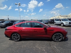 Used 2024  Hyundai Sonata SEL 2&period;5L FWD at Landmark Auto Credit Center near springfield&comma; IL
