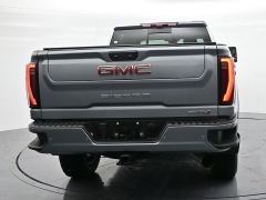 Used 2024  GMC Sierra 2500HD 4WD Crew Cab 159" AT4 at Landmark Auto Credit Center near springfield&comma; IL