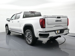 Used 2023  GMC Sierra 1500 4WD Crew Cab 147" Denali Ultimate at Landmark Auto Credit Center near springfield&comma; IL