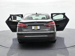 Used 2019  Ford Fusion Hybrid 4d Sedan FWD SE at Landmark Auto Credit Center near springfield&comma; IL