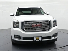 Used 2016  GMC Yukon 4d SUV 4WD Denali at Landmark Auto Credit Center near springfield&comma; IL