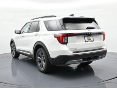 Used 2025  Ford Explorer Active 4WD at Landmark Auto Credit Center near springfield&comma; IL