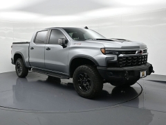 Used 2023  Chevrolet Silverado 1500 4WD Crew Cab 147" ZR2 at Landmark Auto Credit Center near springfield&comma; IL
