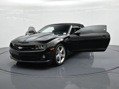 Used 2013  Chevrolet Camaro 2d Convertible SS2 at Landmark Auto Credit Center near springfield&comma; IL