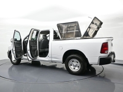 Used 2019  Ram 1500 Classic Tradesman 4x4 Quad Cab 6'4" Box at Landmark Auto Credit Center near springfield&comma; IL