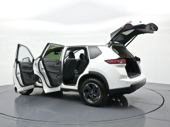 Used 2024  Nissan Rogue FWD SV at Landmark Auto Credit Center near springfield&comma; IL
