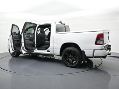 Used 2023  Ram 1500 Big Horn 4x4 Crew Cab 5'7" Box at Landmark Auto Credit Center near springfield&comma; IL