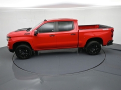 Used 2024  Chevrolet Silverado 1500 4WD Crew Cab 147" Custom Trail Boss at Landmark Auto Credit Center near springfield&comma; IL