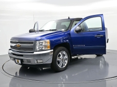 Used 2013  Chevrolet Silverado 1500 2WD Reg Cab 119&period;0" LT at Landmark Auto Credit Center near springfield&comma; IL