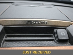 Used 2024  Ram 2500 4WD Longhorn Crew Cab 6'4" Box at Landmark Auto Credit Center near springfield&comma; IL