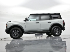 Used 2022  Ford Bronco Big Bend 4 Door 4x4 at Landmark Auto Credit Center near springfield&comma; IL