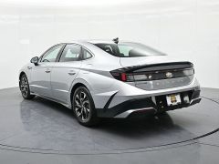Used 2024  Hyundai Sonata SEL 2&period;5L FWD at Landmark Auto Credit Center near springfield&comma; IL