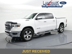 Used 2020  Ram 1500 4WD Crew Cab Laramie at Landmark Auto Credit Center near springfield&comma; IL