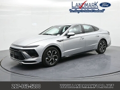 Used 2024  Hyundai Sonata SEL 2&period;5L AWD at Landmark Auto Credit Center near springfield&comma; IL