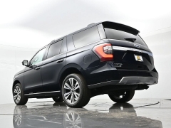Used 2021  Ford Expedition Limited 4x4 at Landmark Auto Credit Center near springfield&comma; IL