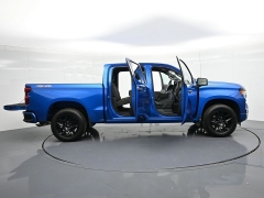 Used 2022  Chevrolet Silverado 1500 4WD Crew Cab 147" Custom at Landmark Auto Credit Center near springfield&comma; IL