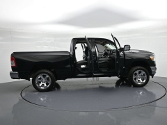 Used 2020  Ram 1500 Big Horn 4x4 Quad Cab 6'4" Box at Landmark Auto Credit Center near springfield&comma; IL