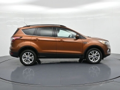 Used 2017  Ford Escape 4d SUV FWD SE at Landmark Auto Credit Center near springfield&comma; IL