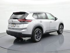 Used 2024  Nissan Rogue FWD SV at Landmark Auto Credit Center near springfield&comma; IL