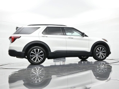 Used 2025  Ford Explorer ST-Line 4WD at Landmark Auto Credit Center near springfield&comma; IL