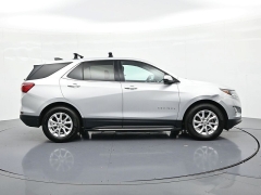 Used 2018  Chevrolet Equinox 4d SUV FWD LT w&sol;1LT at Landmark Auto Credit Center near springfield&comma; IL
