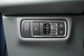 Used 2020  Lincoln Aviator 4d SUV AWD Reserve at Landmark Auto Credit Center near springfield&comma; IL