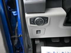 Used 2017  Ford F-150 4WD SuperCrew XLT 5 1&sol;2 at Landmark Auto Credit Center near springfield&comma; IL