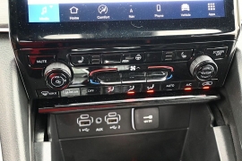 Used 2025  Jeep Grand Cherokee L Limited 4x4 at Landmark Auto Credit Center near springfield&comma; IL