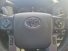 Used 2023  Toyota Tacoma 4WD TRD Off Road Double Cab 5ft Bed V6 AT at Landmark Auto Credit Center near springfield&comma; IL