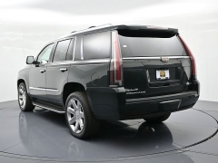 Used 2016  Cadillac Escalade 4d SUV 4WD Luxury at Landmark Auto Credit Center near springfield&comma; IL