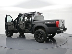 Used 2011  Nissan Frontier 4WD Crew Cab SWB Auto PRO-4X at Landmark Auto Credit Center near springfield&comma; IL
