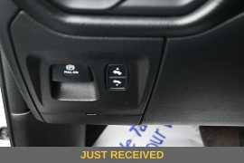 Used 2022  Ram 1500 4WD Big Horn Crew Cab 5'7" Box at Landmark Auto Credit Center near springfield&comma; IL
