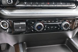 Used 2024  Chevrolet Silverado 3500HD 4WD Crew Cab 159" High Country Dsl at Landmark Auto Credit Center near springfield&comma; IL