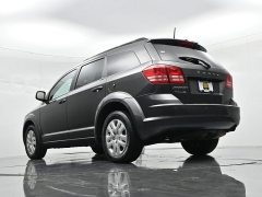 Used 2020  Dodge Journey 4d SUV FWD SE 2&period;4L Value at Landmark Auto Credit Center near springfield&comma; IL