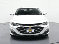 Used 2020  Chevrolet Malibu 4d Sedan Premier at Landmark Auto Credit Center near springfield&comma; IL