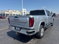 Used 2020  GMC Sierra 2500HD 4WD Crew Cab 159" Denali at Landmark Auto Credit Center near springfield&comma; IL
