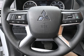 Used 2023  Mitsubishi Outlander SE S-AWC at Landmark Auto Credit Center near springfield&comma; IL