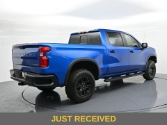 Used 2022  Chevrolet Silverado 1500 4WD Crew Cab 147" ZR2 at Landmark Auto Credit Center near springfield&comma; IL