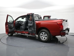 Used 2019  Nissan Titan 4x2 King Cab SV at Landmark Auto Credit Center near springfield&comma; IL