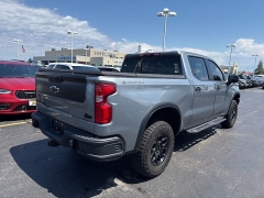 Used 2023  Chevrolet Silverado 1500 4WD Crew Cab 147" ZR2 at Landmark Auto Credit Center near springfield&comma; IL