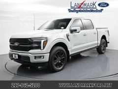 Used 2024  Ford F-150 Platinum 4WD SuperCrew Box at Landmark Auto Credit Center near springfield&comma; IL