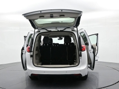 Used 2024  Chrysler Pacifica Touring L FWD at Landmark Auto Credit Center near springfield&comma; IL