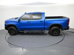 Used 2022  Chevrolet Silverado 1500 4WD Crew Cab 147" ZR2 at Landmark Auto Credit Center near springfield&comma; IL