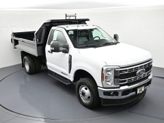 Used 2024  Ford Super Duty F-350 DRW 4WD Reg Cab WB CA at Landmark Auto Credit Center near springfield&comma; IL