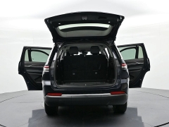 Used 2023  Jeep Grand Cherokee L Limited 4x4 at Landmark Auto Credit Center near springfield&comma; IL